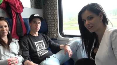 Foursome Sex in Public TRAIN
